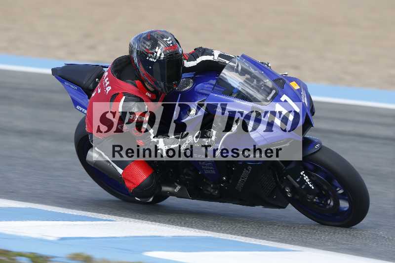 /01 24.-27.01.2025 Moto Center Thun Jerez/blau-blue/117